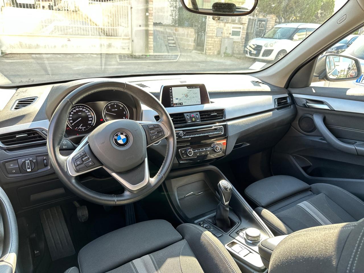 Bmw X1 sDrive18d Advantage-2019 LED/NAVI/DIGITAL