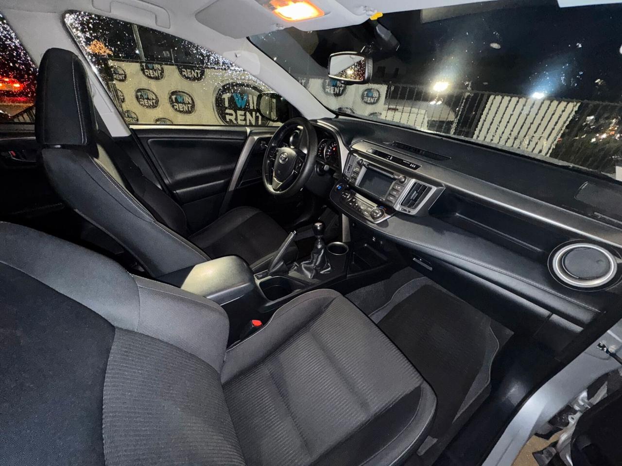 Toyota RAV 4 RAV4 2.0 D-4D 2WD Style