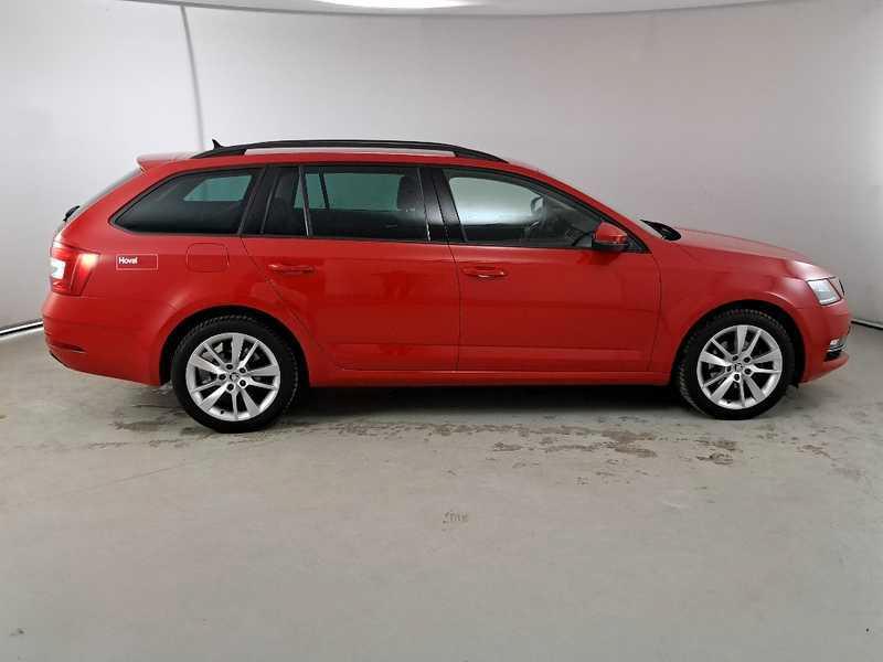 SKODA OCTAVIA WAGON 2.0 TDI STYLE DSG