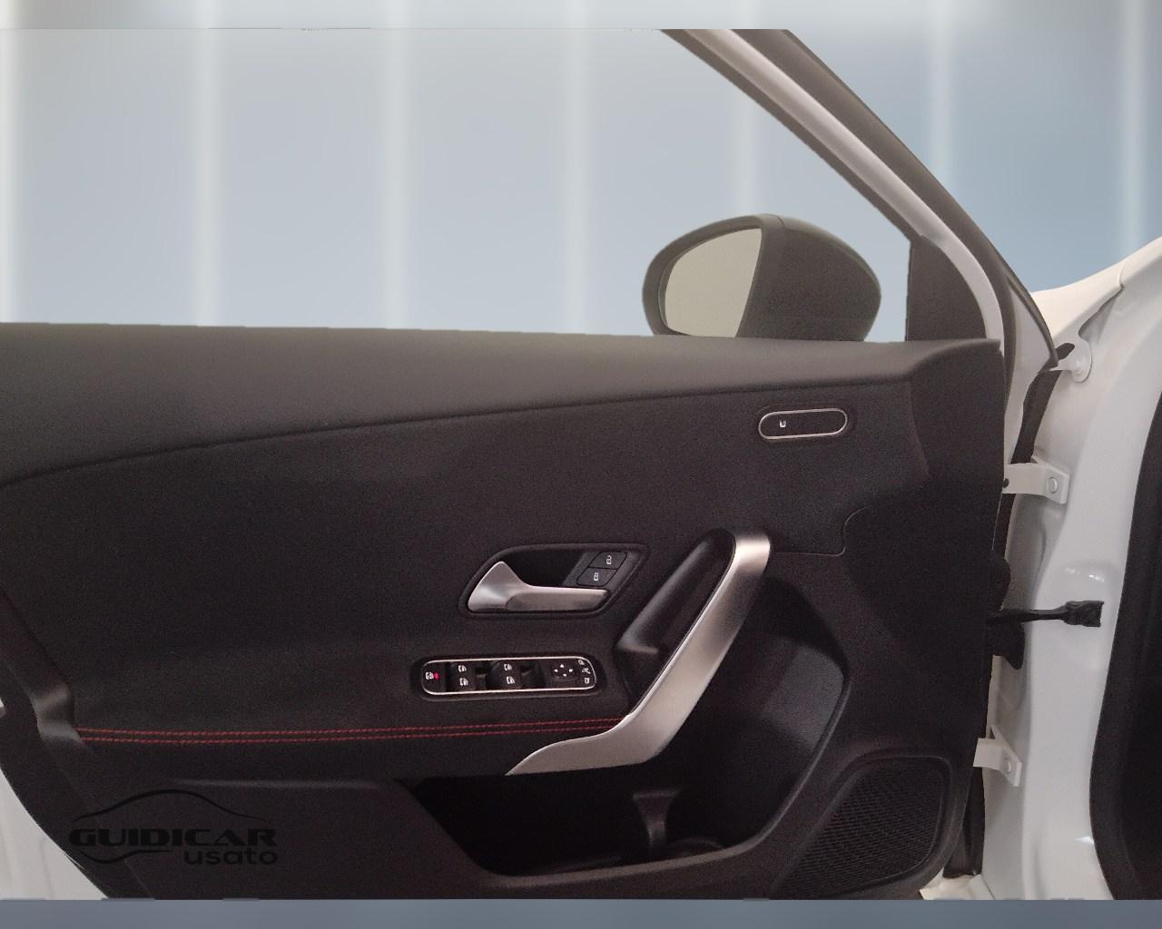 Mercedes-Benz Classe A - W177 2023 - A 180 AMG Line Advanced Plus Digital Edition auto