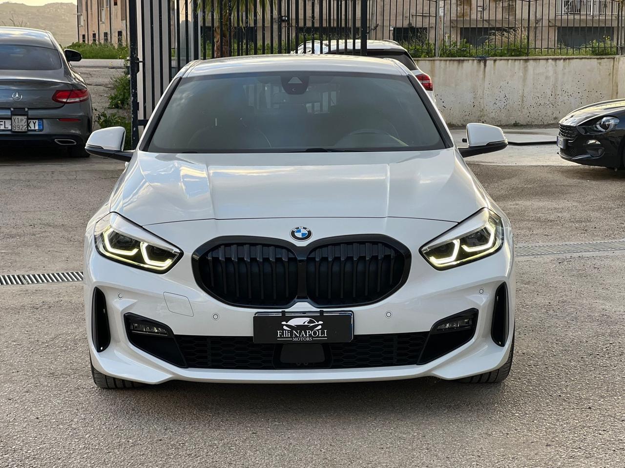Bmw 118 118d 5p. Msport
