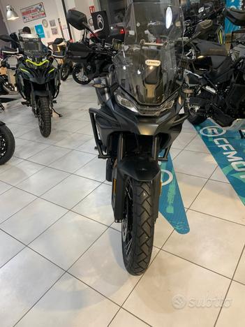 Cfmoto 700mt ADV