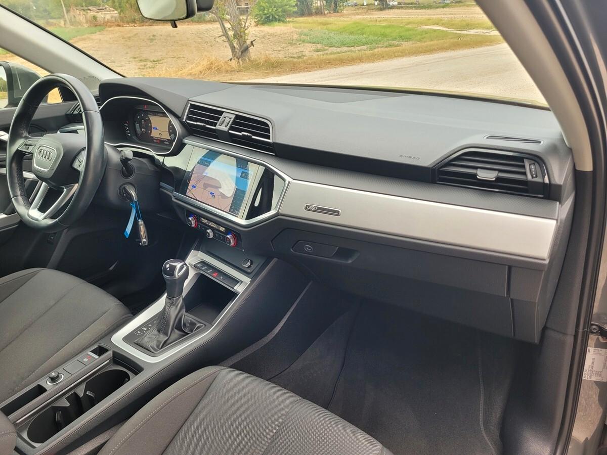 Audi Q3 SPB 35 TDI S tronic Business Plus