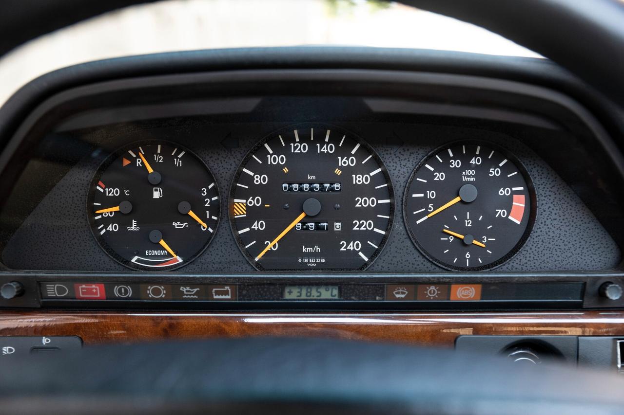 Mercedes-benz S 300 SE W126* Targa MI Originale* KM Certificati* Condizioni da Showroom!