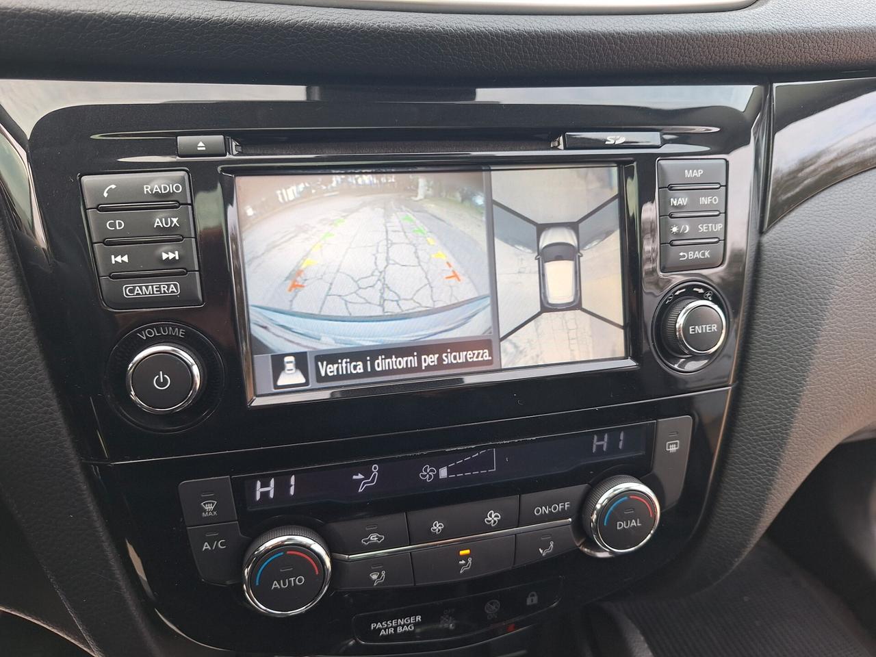 Nissan Qashqai 1.5 dCi Tekna TETTO NAVI CAMERA