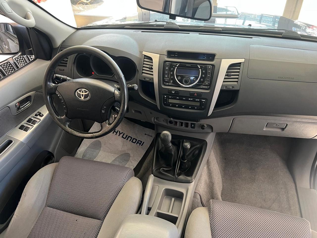 Toyota Hilux 3.0 D-4D aut.4WD 4p. DC Stylex