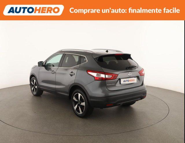 NISSAN Qashqai 1.2 DIG-T N-Connecta