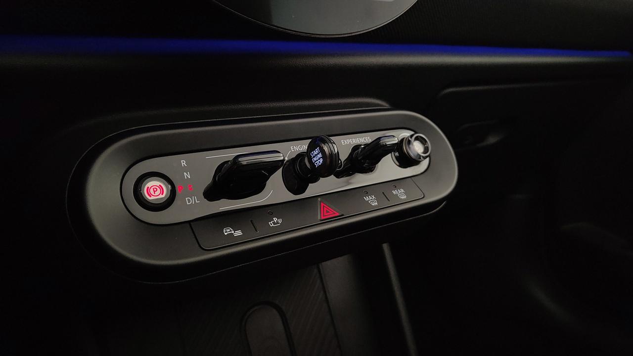 MINI Mini Cooper Cabrio F67 - Mini Cooper Cabrio 2.0 C Classic auto