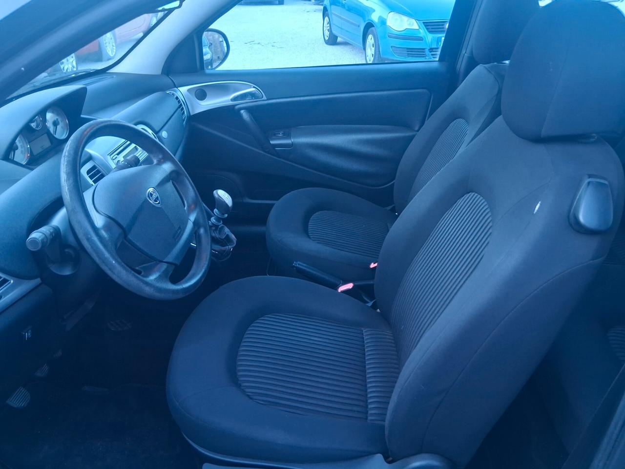 Lancia Ypsilon 1.4 Diva Ecochic GPL