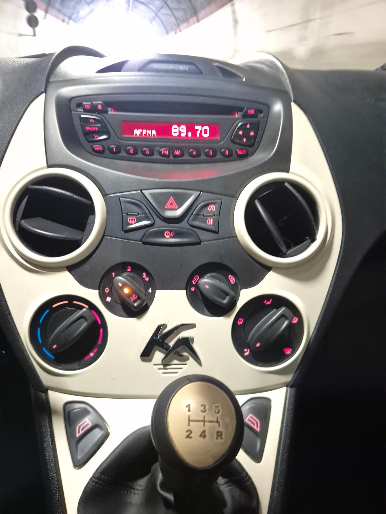 FORD KA E6 BENZINA NEO PATENTATI 57000 CHILOMETRI