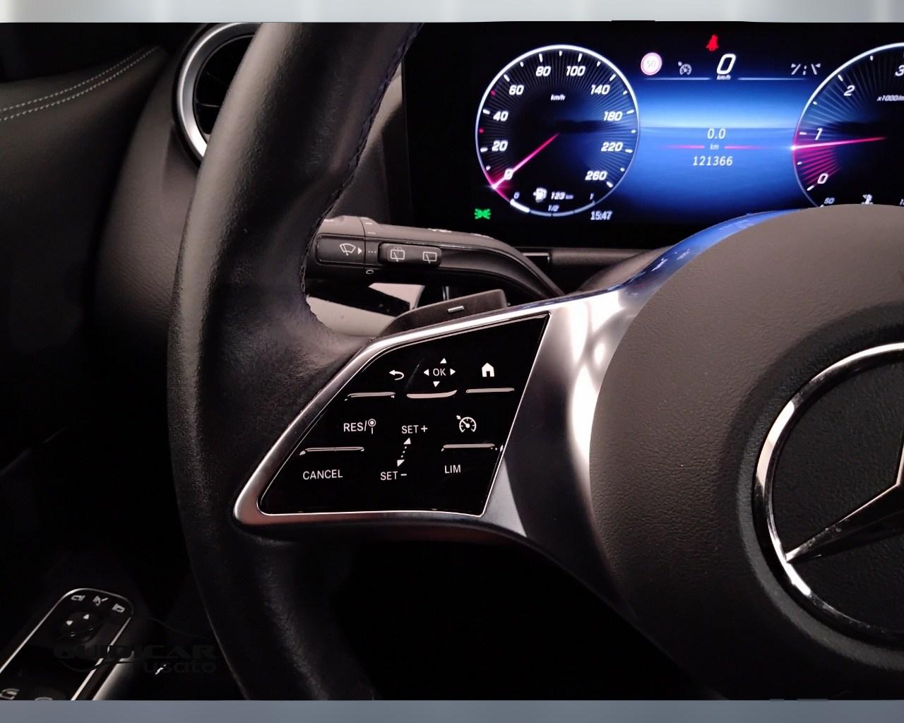 Mercedes-Benz GLA-H247 2023 - GLA 180 d Progressive Advanced auto