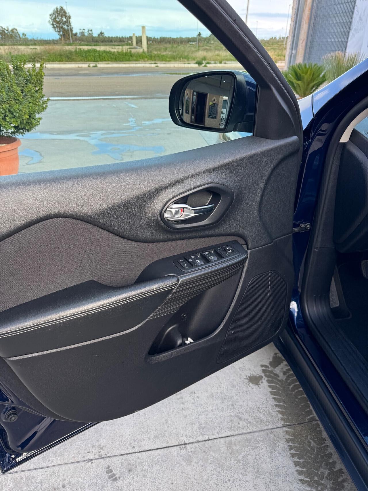 Jeep Cherokee 2.0 Mjt II Longitude