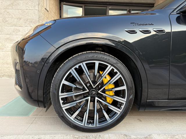 MASERATI Grecale Grecale MHEV 330 CV Modena TETTO APR/PAN.