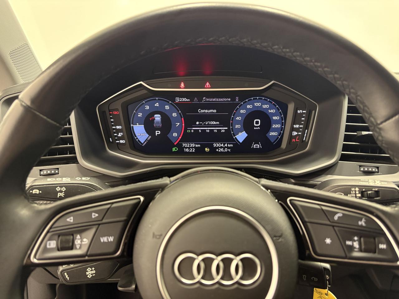AUDI A1 SPORTBACK 35 TFSI S-TRONIC IDENTITY BLACK