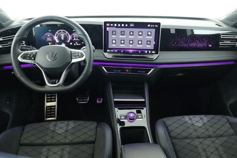 Volkswagen Tiguan 2.0 TDI 142KW SCR R-Line DSG 4MOTION MATRIX TETTO CAMERA KEYLESS