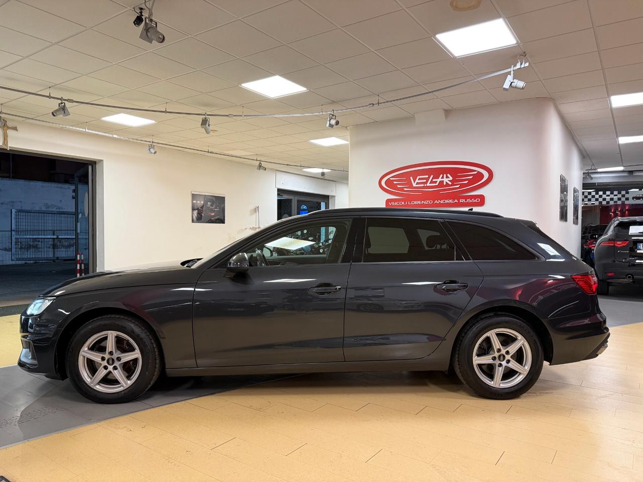 Audi A4 Avant 35 TDI/163 CV S tronic Business Advanced