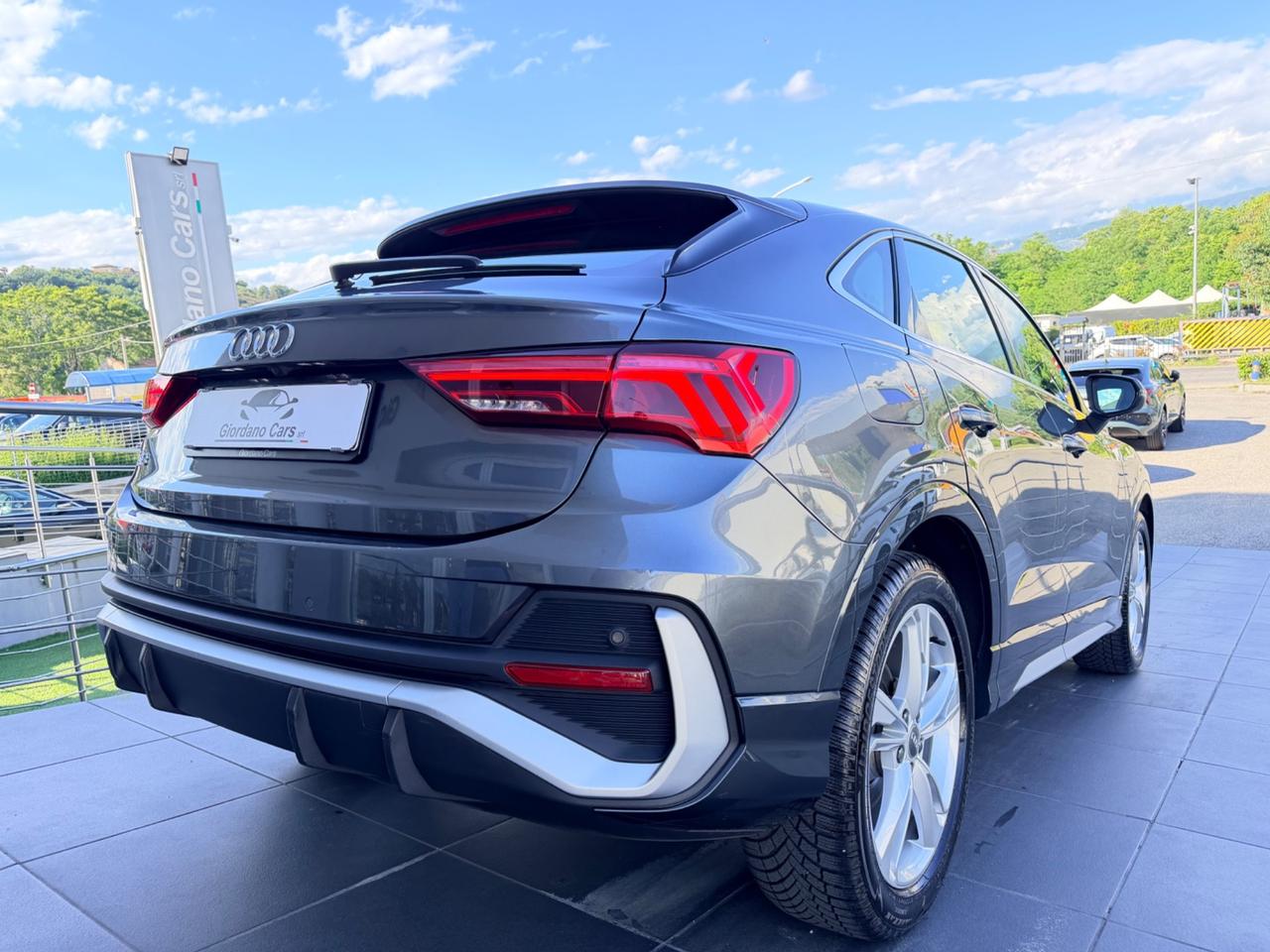 Audi Q3 SPB 35 TDI S tronic line edition uni pro