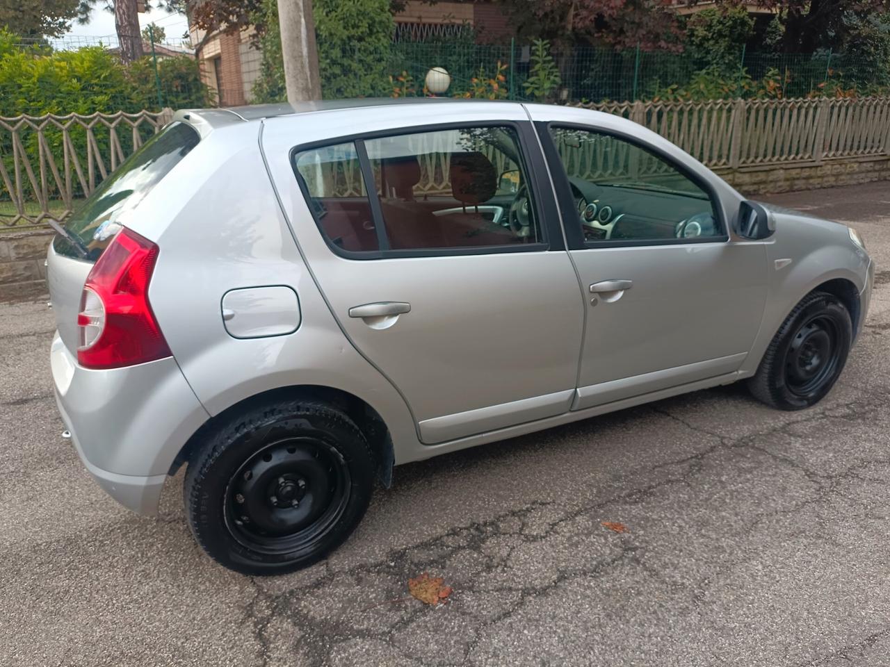 Dacia Sandero 1.4 8V GPL