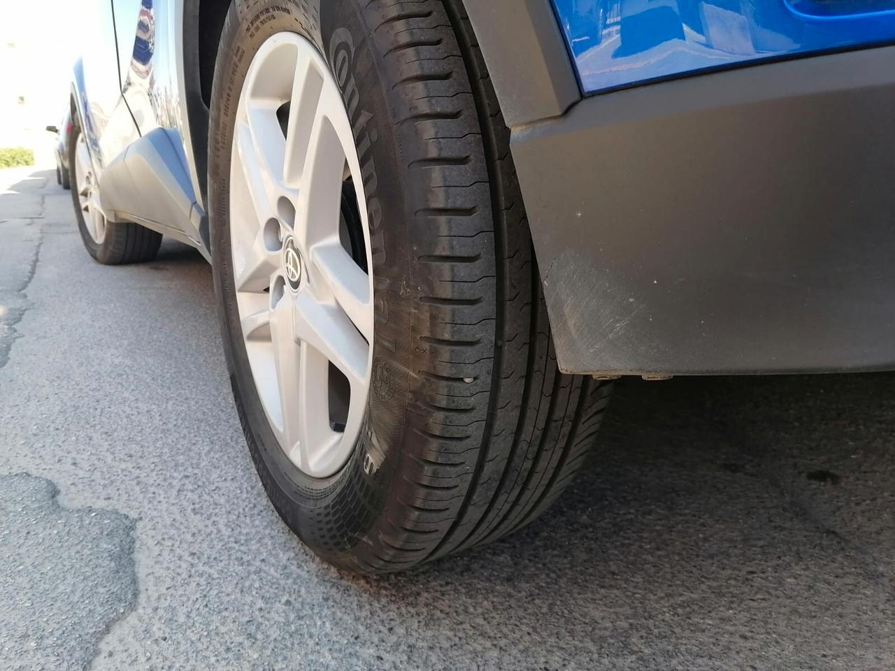 Toyota C-HR 1.8 Hybrid E-CVT *15.000 KM 2021