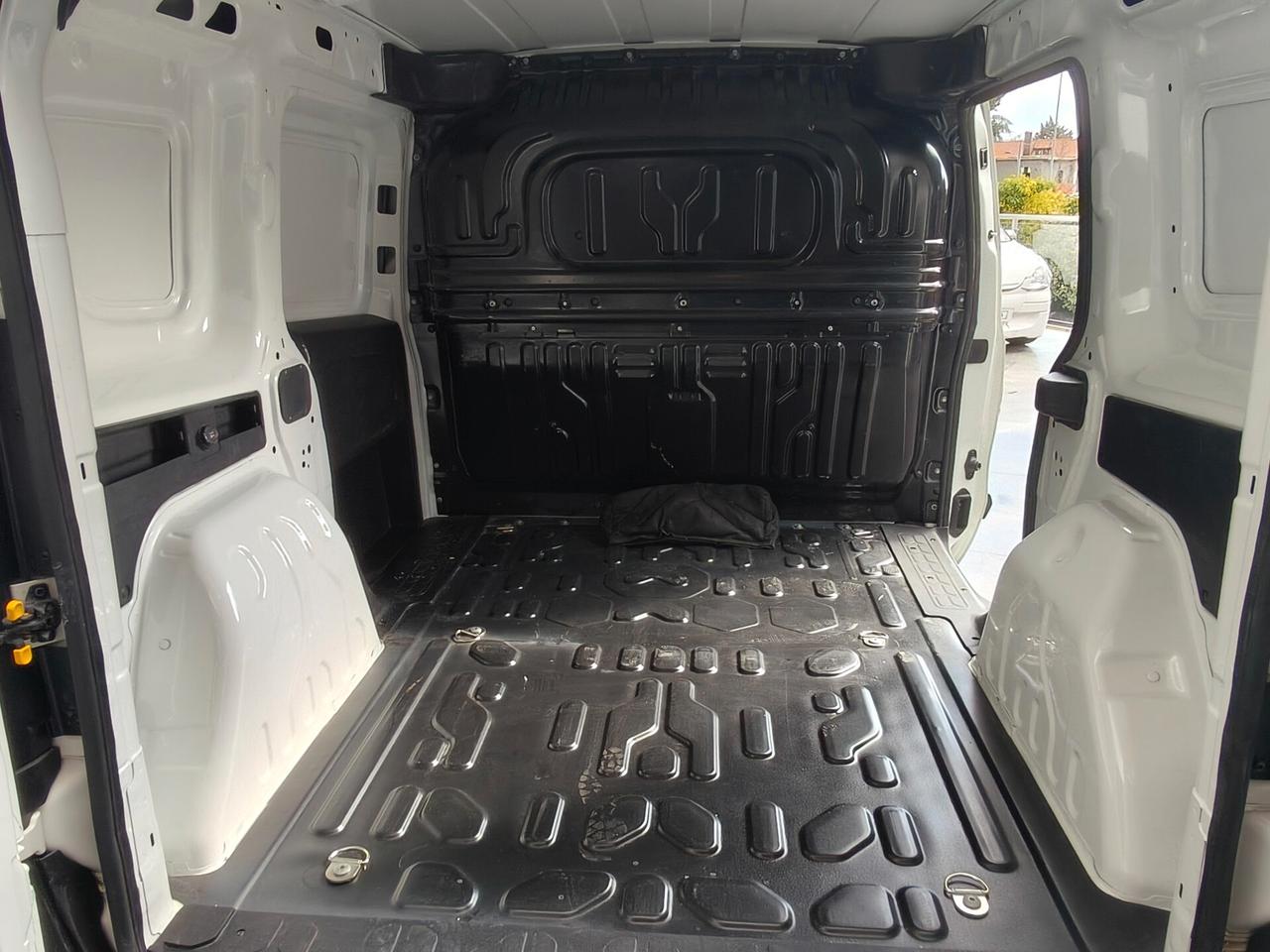 FIAT DOBLO CARGO CH1 LOUNGE 1.6 Mjet 105cv