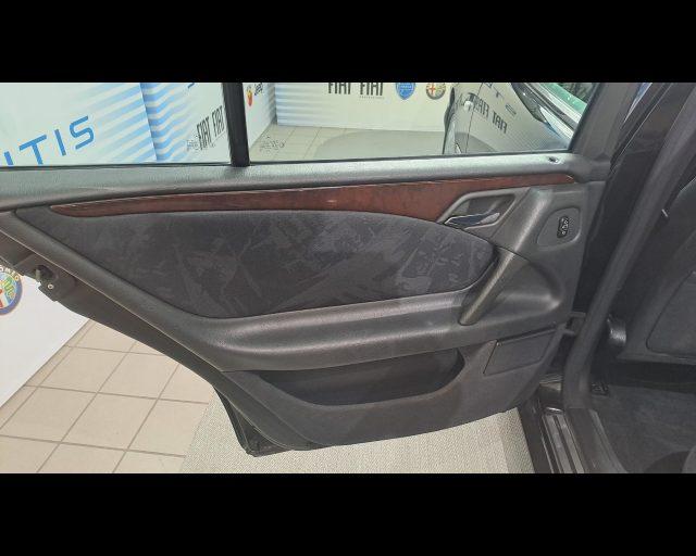 MERCEDES-BENZ E 200 k Elegance