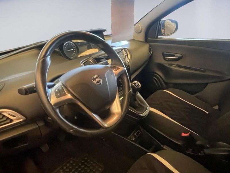 Lancia Ypsilon Ypsilon 1.2 Gold ecochic Gpl 69cv my16