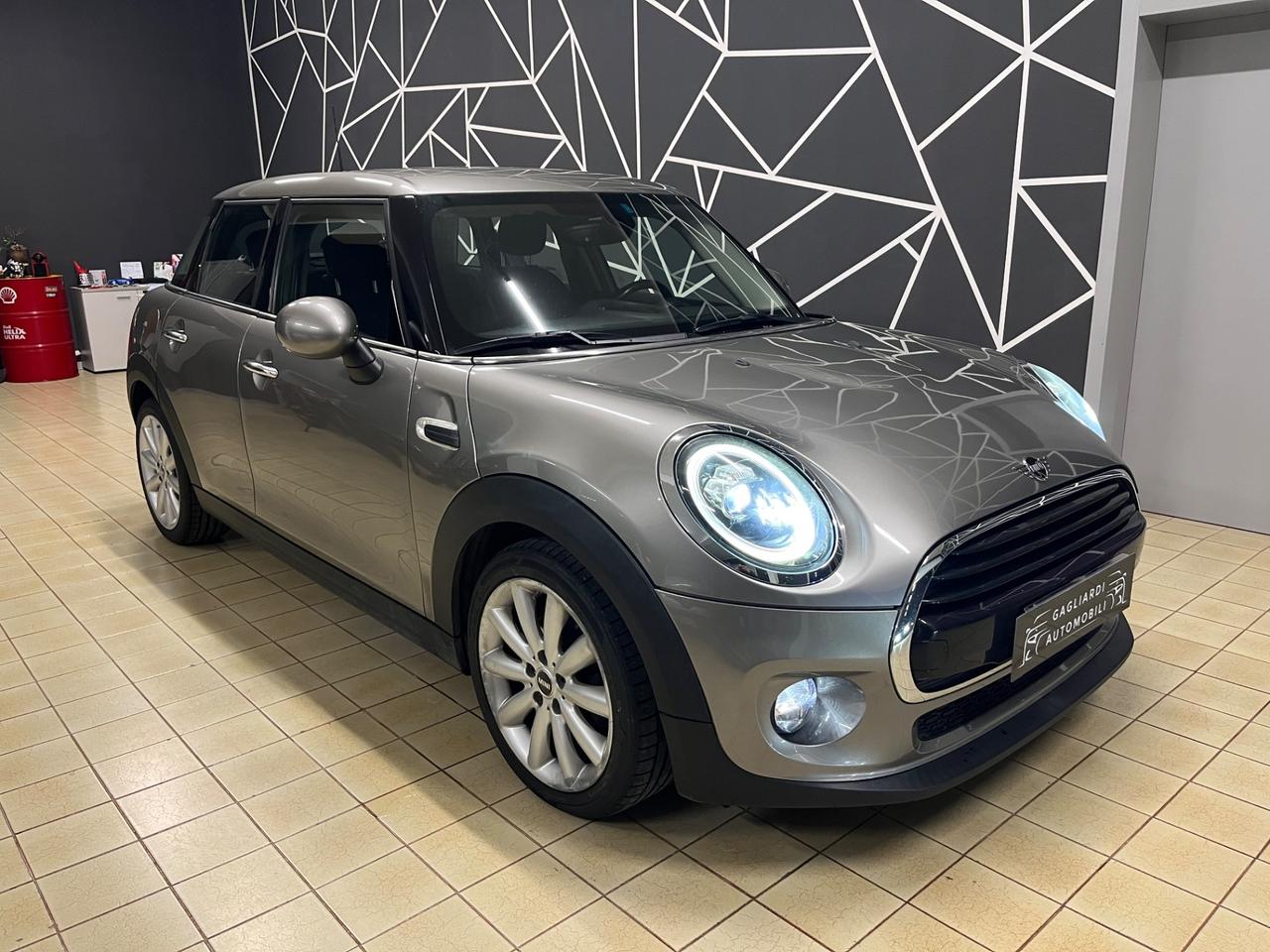 Mini Mini 1.5 Cooper D Baker Street 5 porte aut.