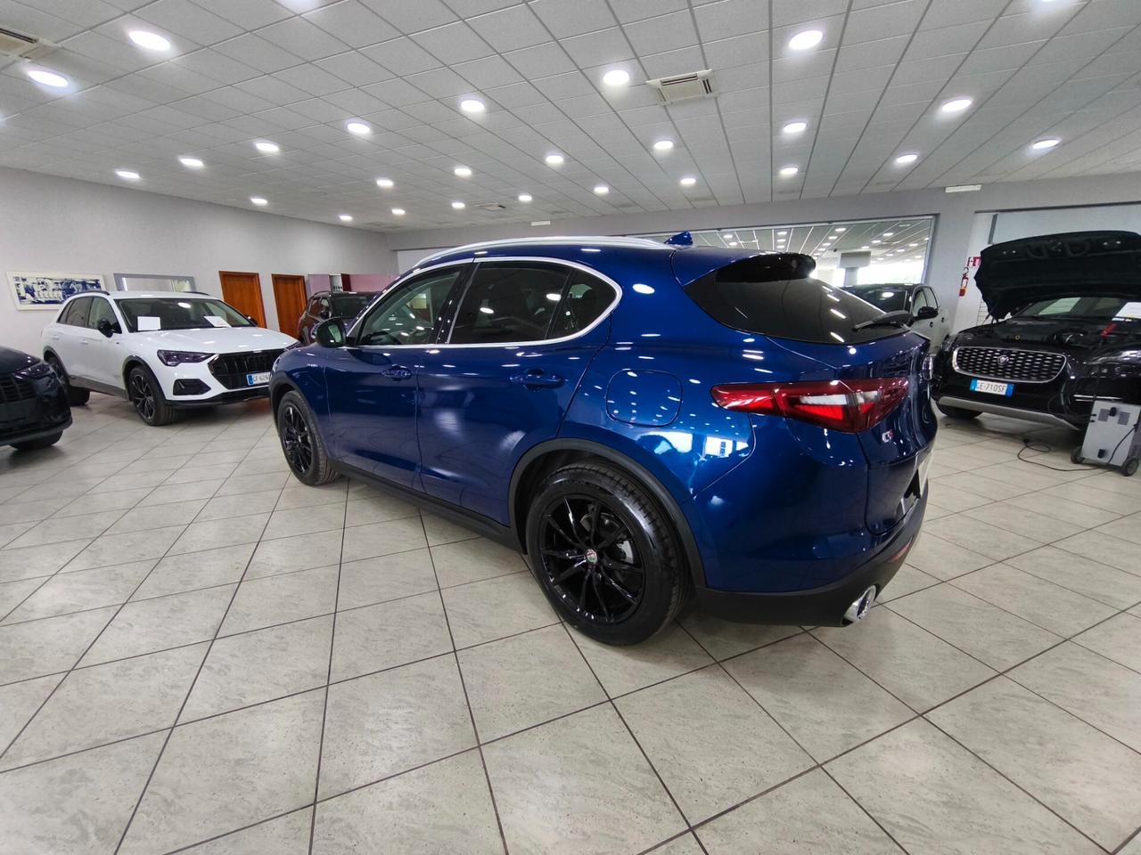 Alfa Romeo Stelvio 2.2 Turbodiesel 190 CV AT8 RWD Executive