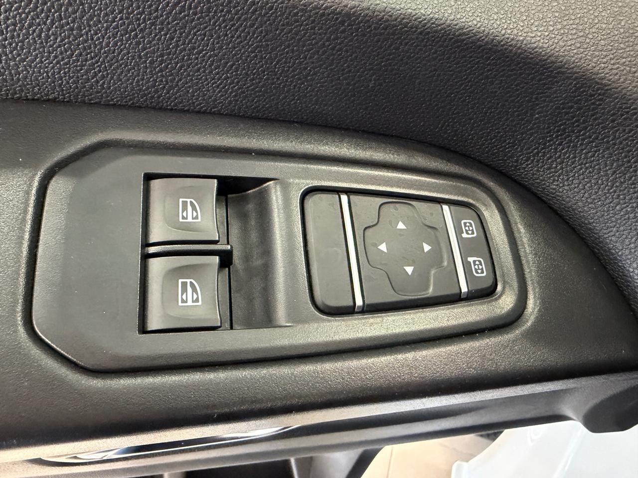 RENAULT Trafic 2.0 blue dci 110cv L2 Authentic