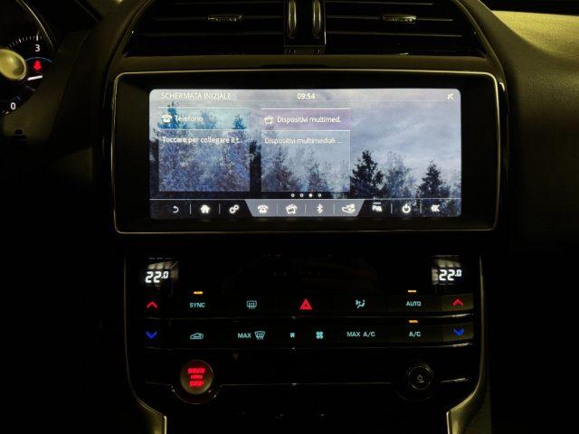 JAGUAR XE 2.0 D 180 CV aut. Pure