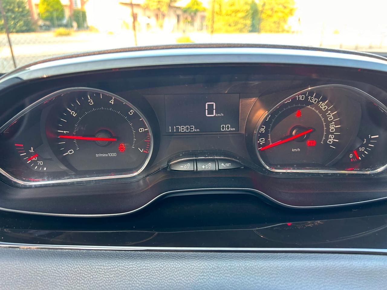 Peugeot 208 2013 1.0 Benzina 116.000 KM EURO5B