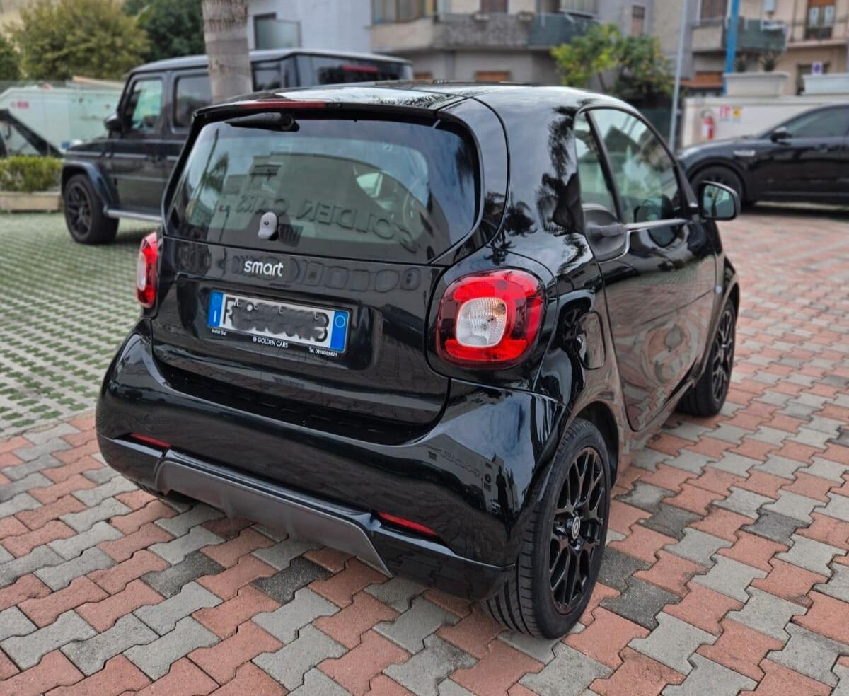 smart forTwo 0.9 t Superpassion 90CV Twinamic Uff Italy Lega