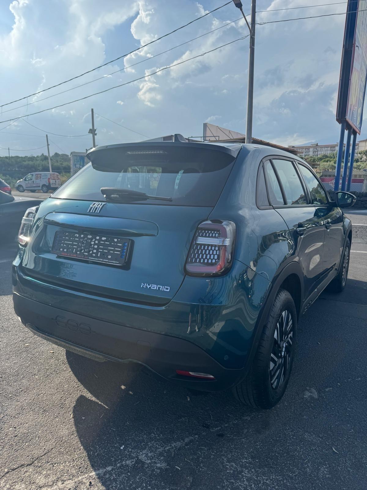 Fiat 600 Hybrid 100 CV DCT MHEV La Prima