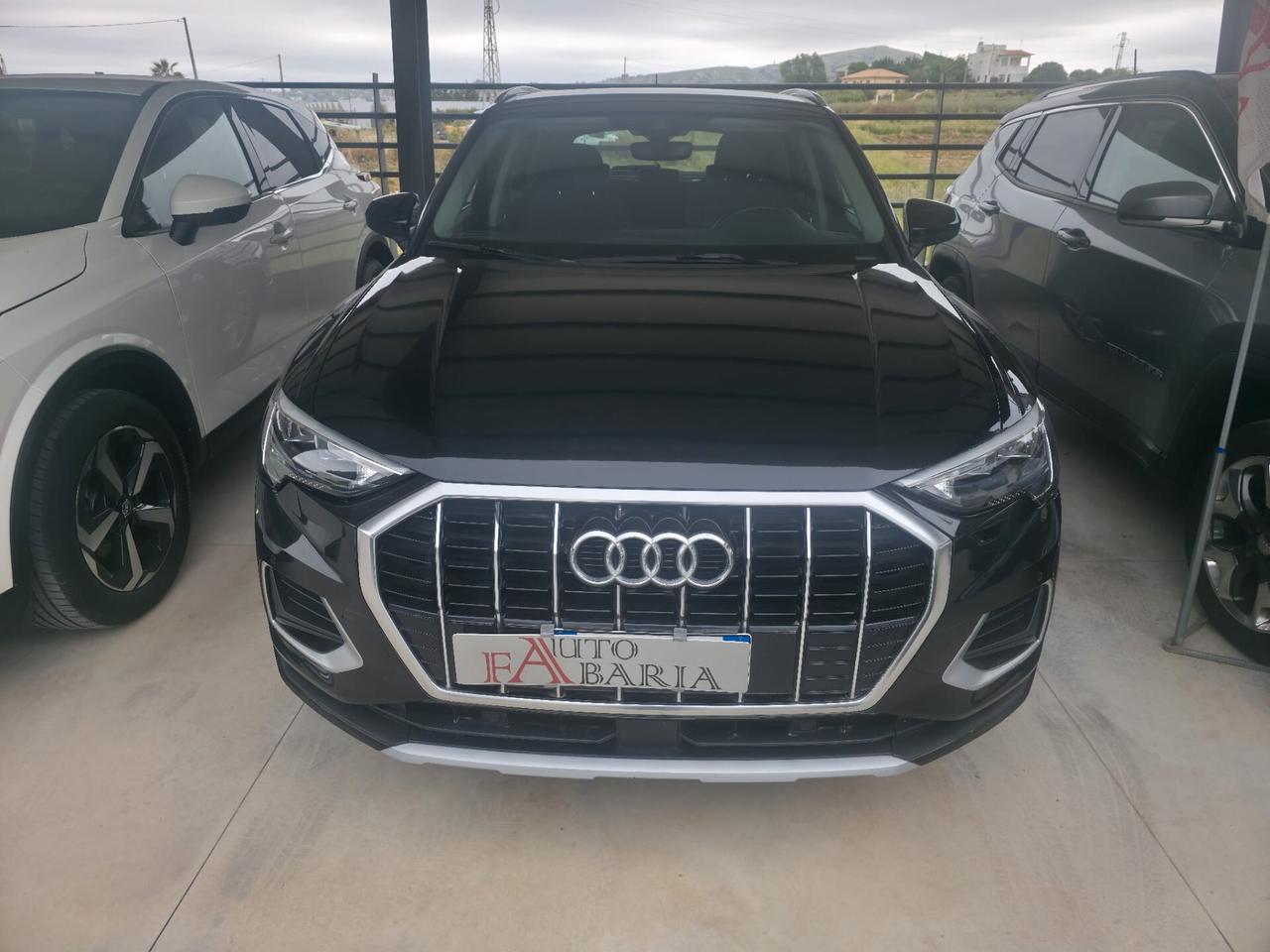 Audi Q3 35 TDI Business Advanced