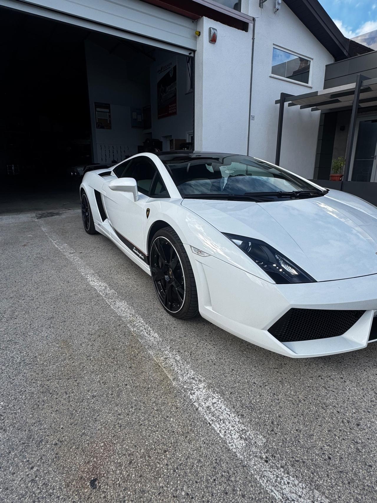 Lamborghini Gallardo 5.2 V10 LP560-4 Coupé