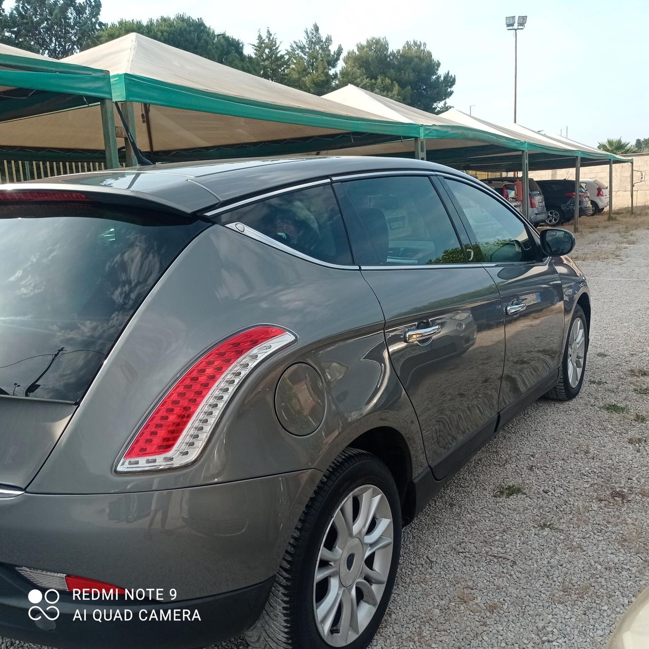 Lancia Delta 1.6 MJT DPF Silver