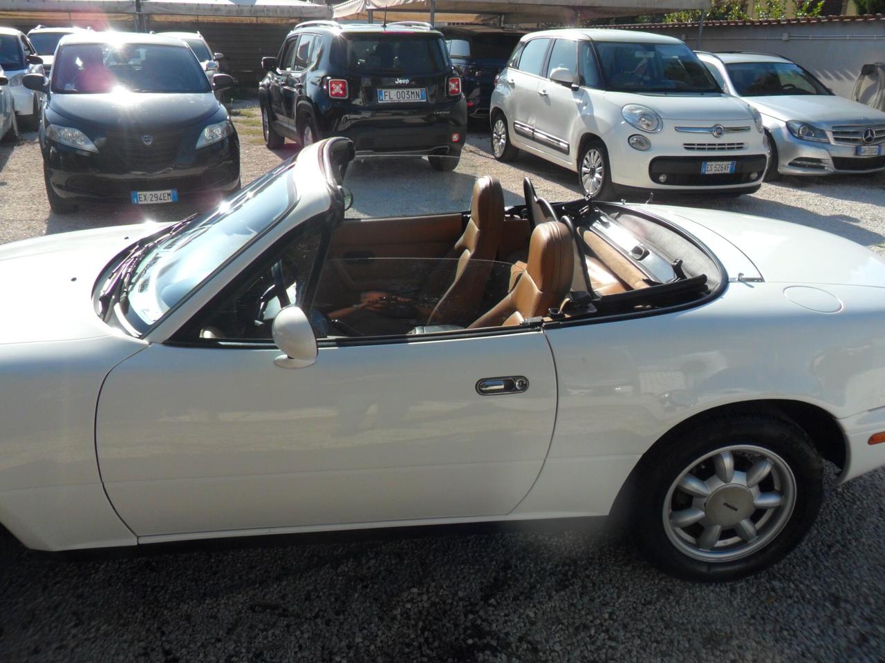 Mazda MX-5 1.6i 16V cat CABRIO