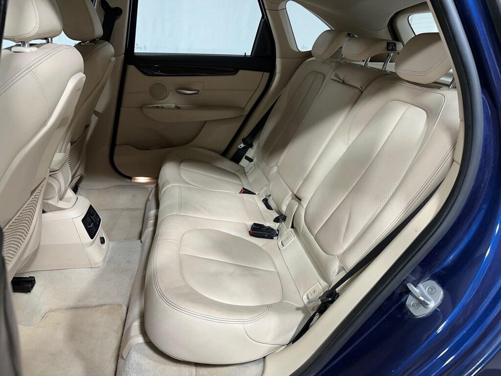 BMW Serie 2 220d Active Tourer xdrive Luxury auto