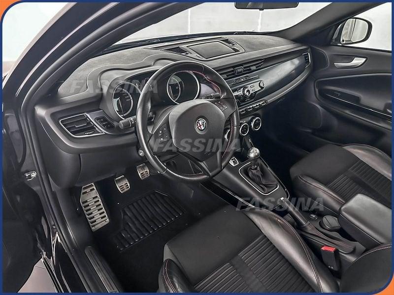 Alfa Romeo Giulietta Giulietta 1750 TBi Quadrifoglio Verde