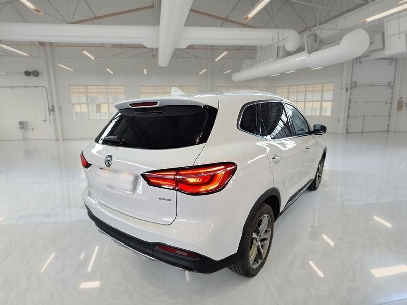 MG HS 1.5T MT 2WD