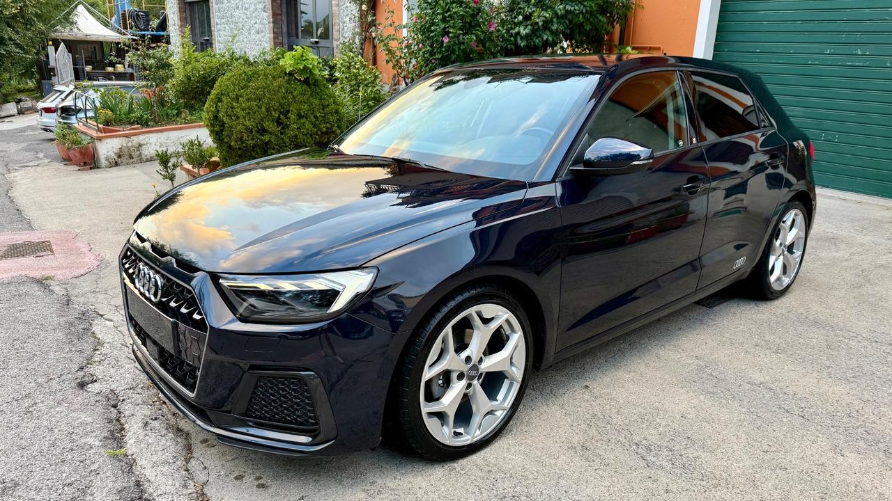 Audi A1 SPB 35 TFSI S tronic Admired FULL