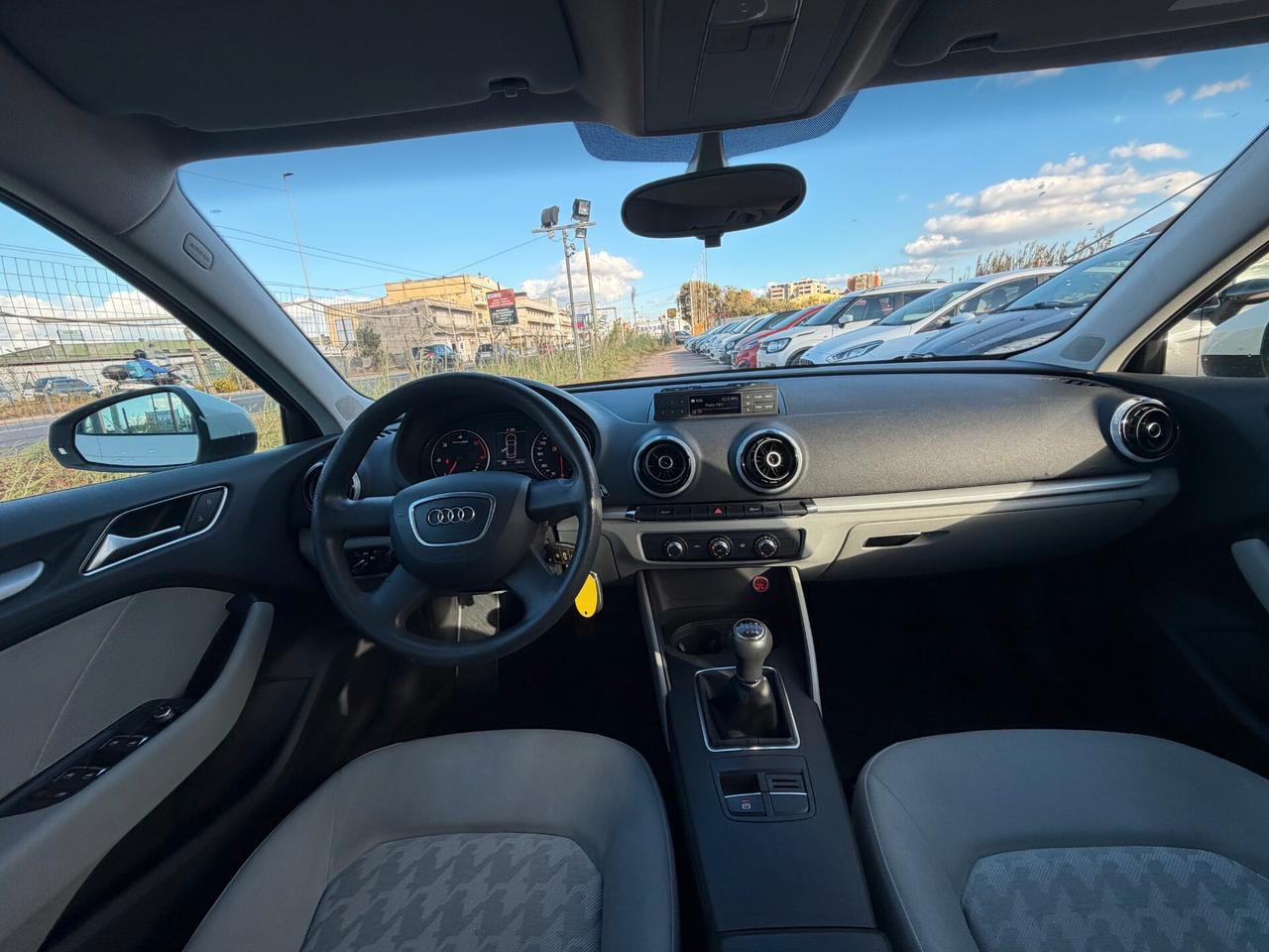 AUDI A3 SPORTBACK 1.6 TDI 105CV 180.000 KM 2013