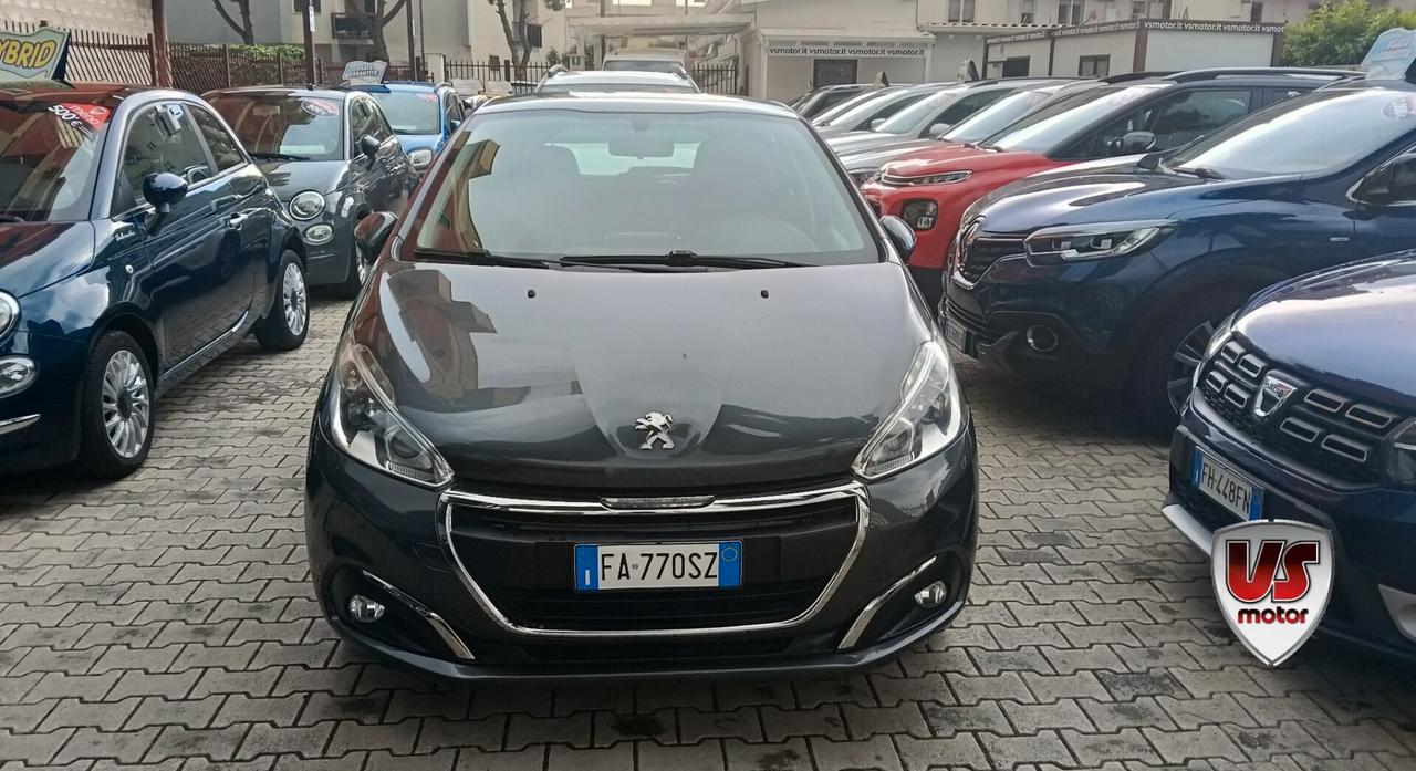 PEUGEOT 208 1.2 BENZ NAVI -PREZZO PROMO
