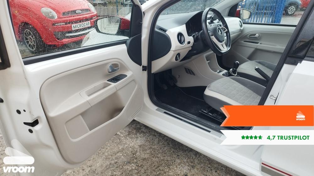 VOLKSWAGEN up! 1.0 5p. beats up! BlueMotion Tec...