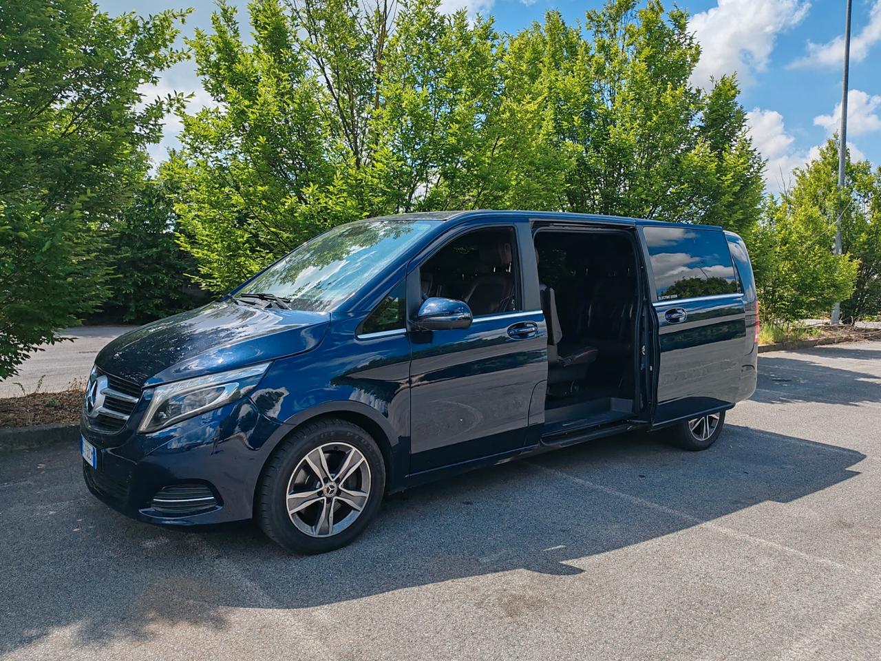 Mercedes-benz V 250 d Automatic 4Matic Premium Extralong