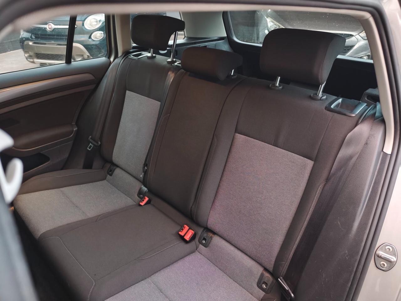 Volkswagen Golf Variant 1.6 TDI STATION WAGON