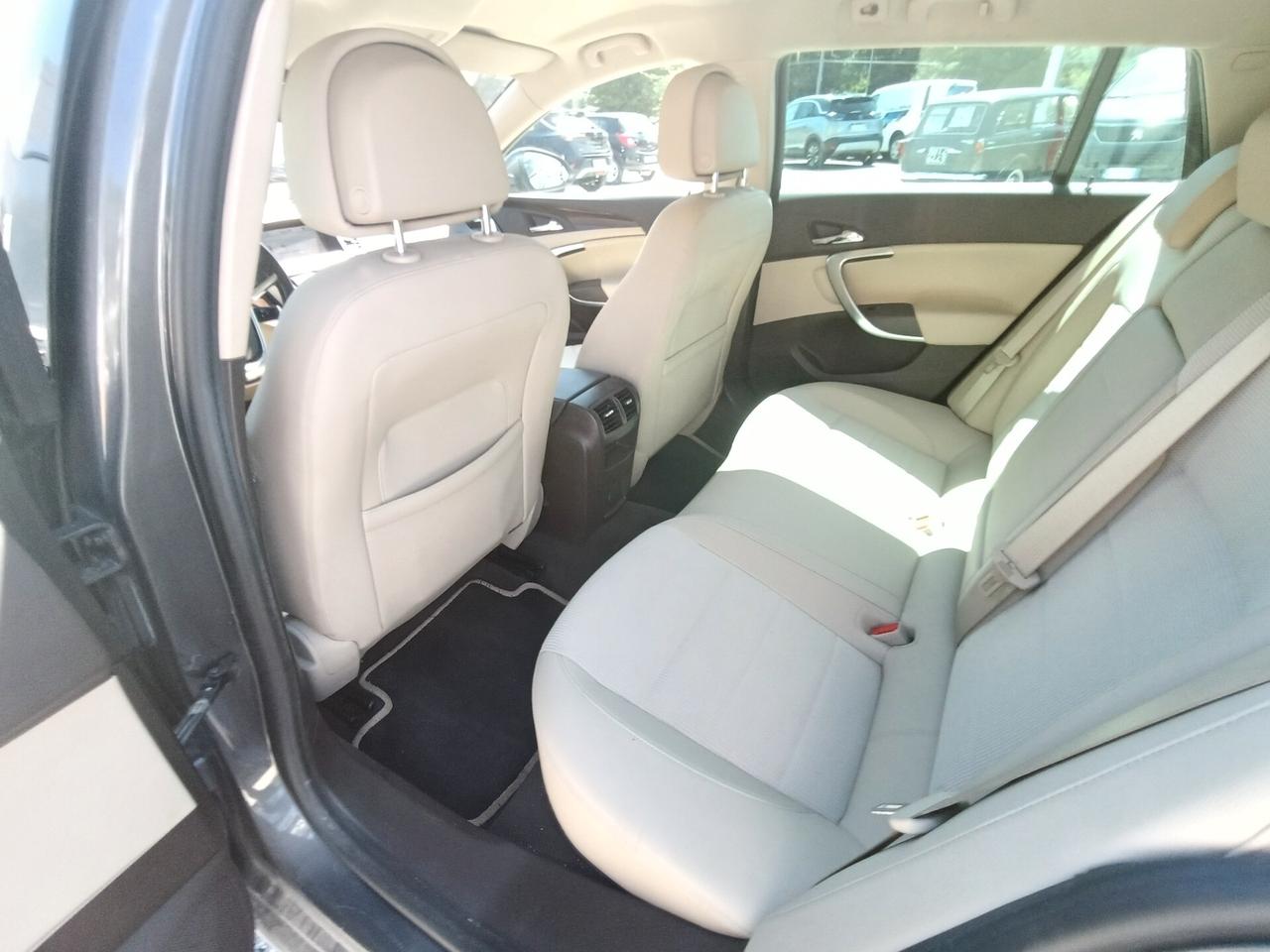 Opel Insignia 2.0 CDTI Sports Tourer Cosmo