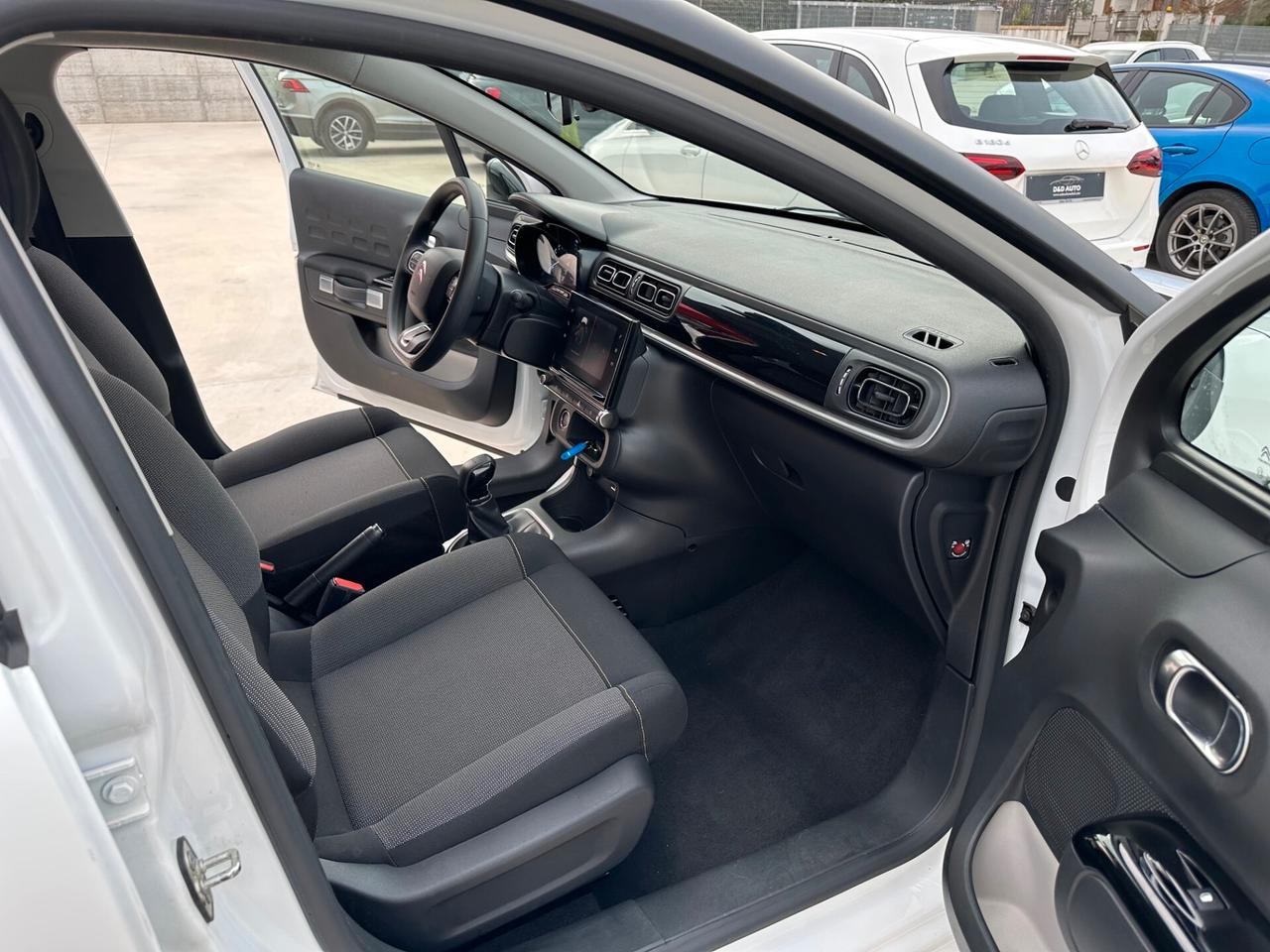 Citroen C3 PureTech 83 S&S Shine