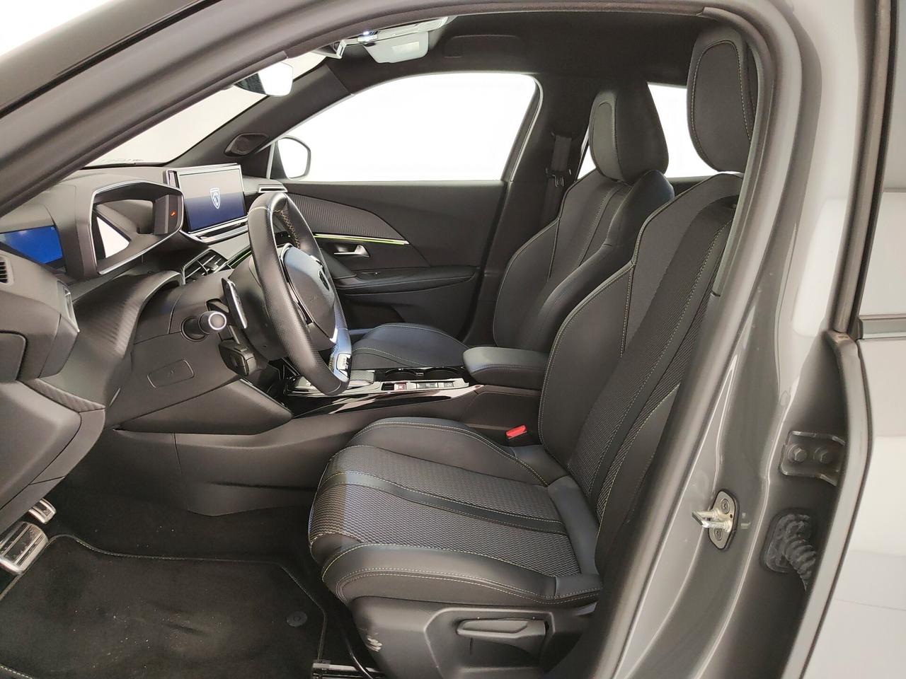 Peugeot 2008 Turbo 130 S&S EAT8 GT
