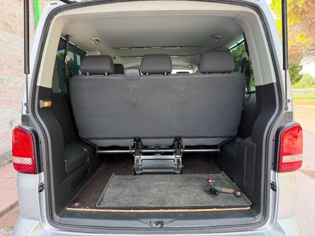 VOLKSWAGEN Caravelle 2.0 TDI DSG 140 CV 7 POSTI NAVIGATORE RETROCAMERA